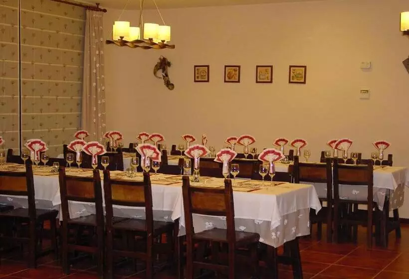 בית מלון כפרי Hostal Cal Batista