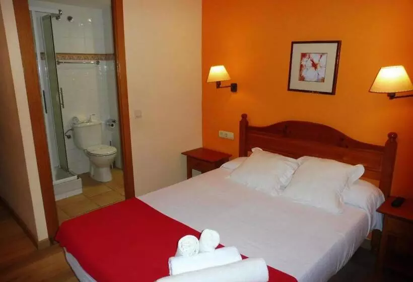 בית מלון כפרי Hostal Cal Batista