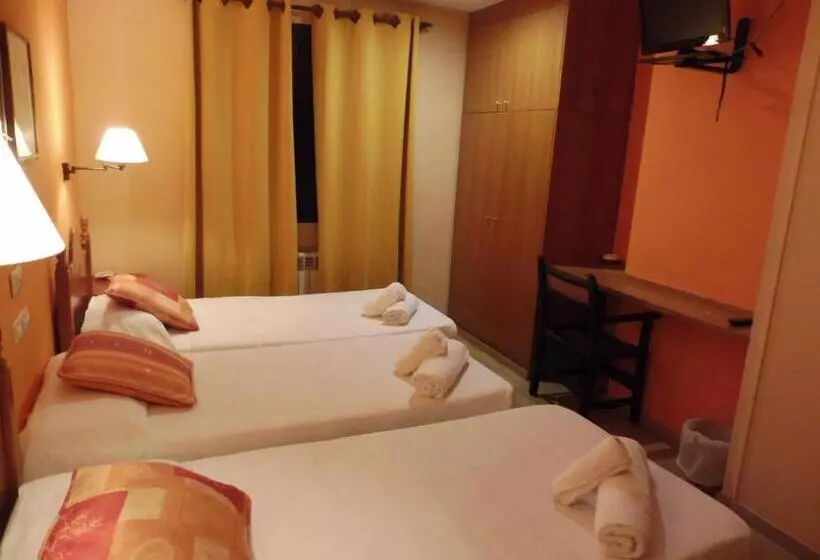 בית מלון כפרי Hostal Cal Batista