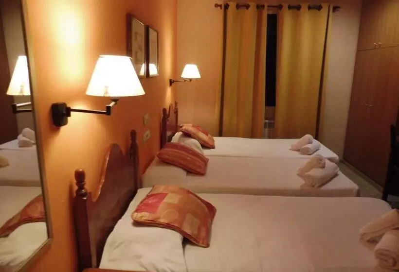 בית מלון כפרי Hostal Cal Batista