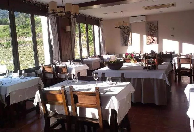 בית מלון כפרי Hostal Cal Batista