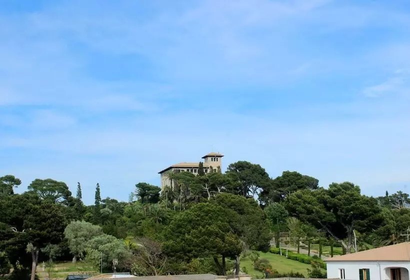 Отель Hostal Ca S Bombu