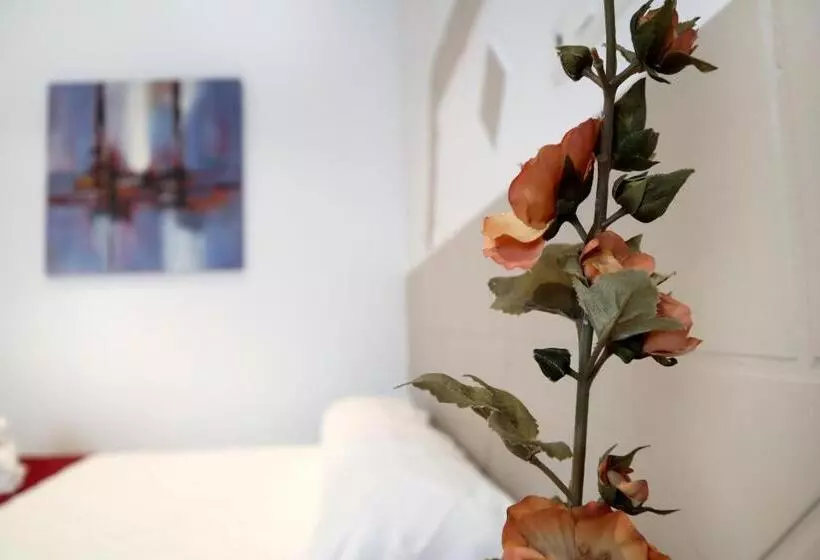 فندق Hostal Victoria