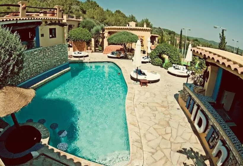 בית מלון כפרי Pikes Ibiza - Adults Only