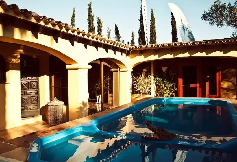 בית מלון כפרי Pikes Ibiza - Adults Only