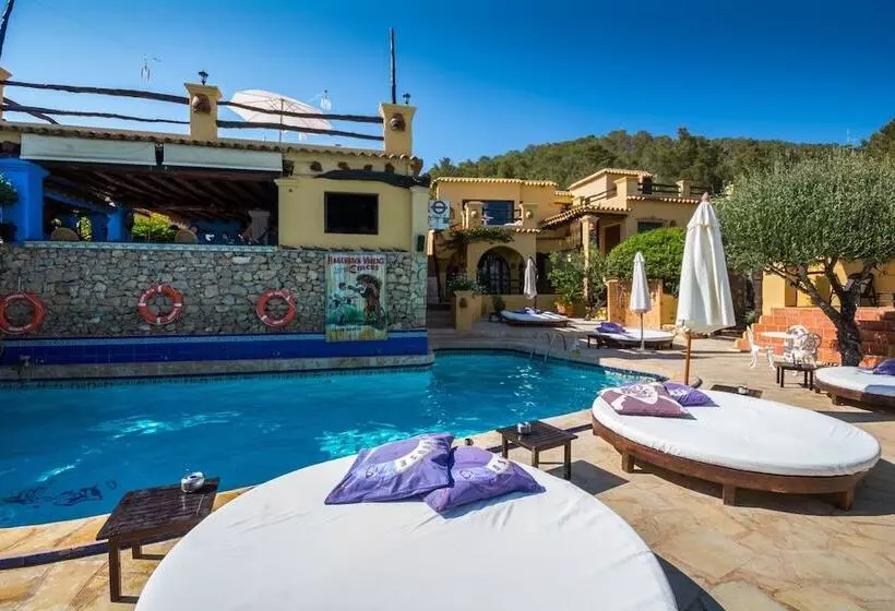 בית מלון כפרי Pikes Ibiza - Adults Only
