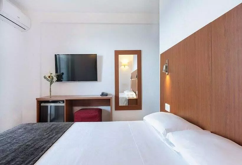 فندق Playas De Torrevieja