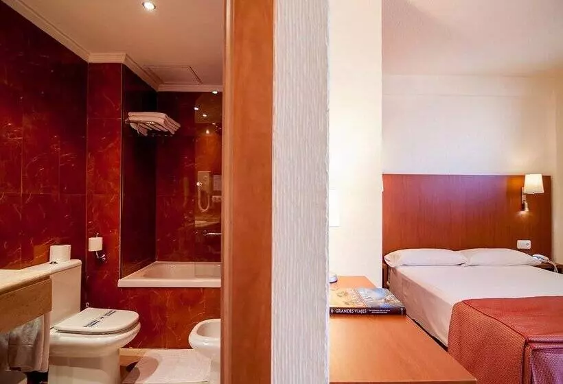 فندق Playas De Torrevieja