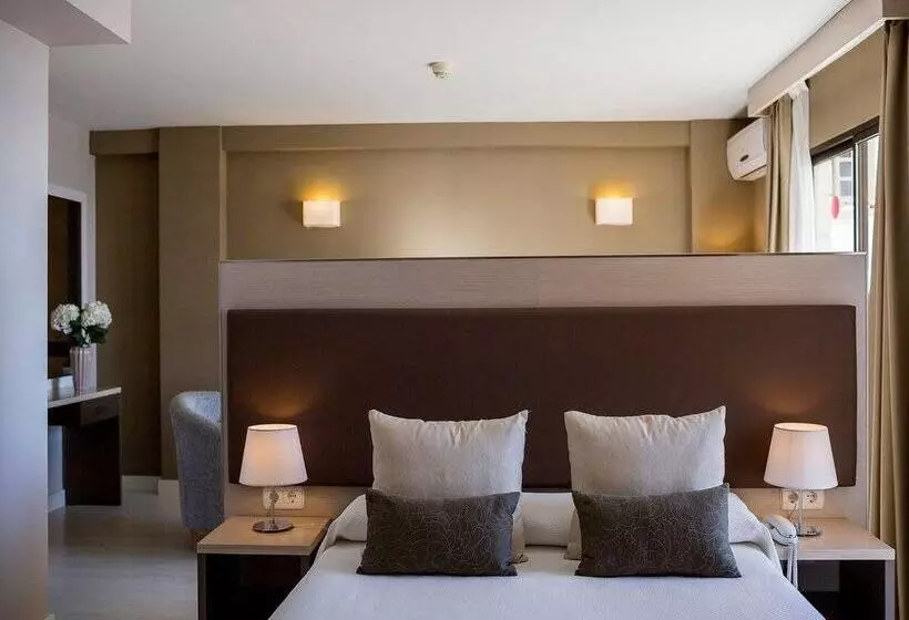 فندق Playas De Torrevieja