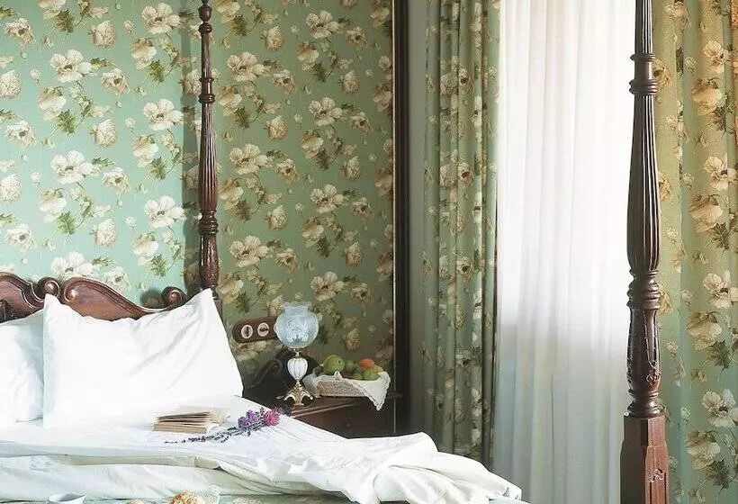 Отель El Milano Real