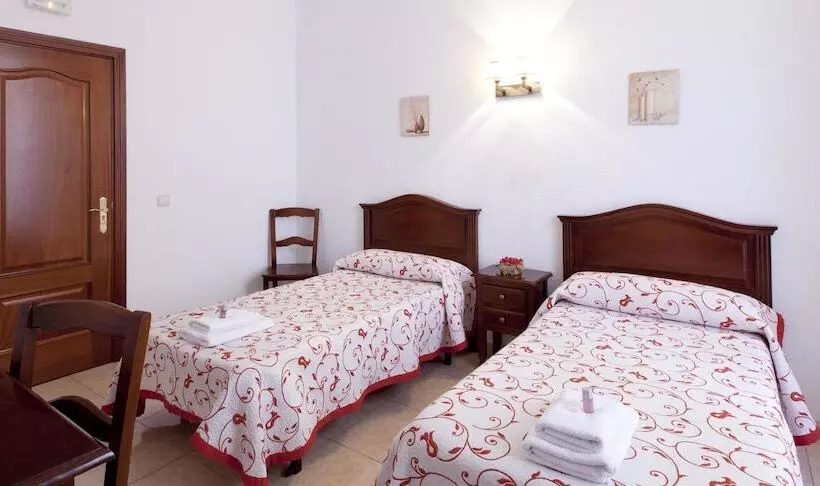 Hostal Condestable