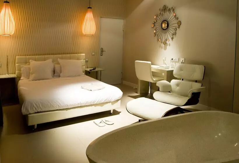 Abalú Design Boutique Hotel Gran Via