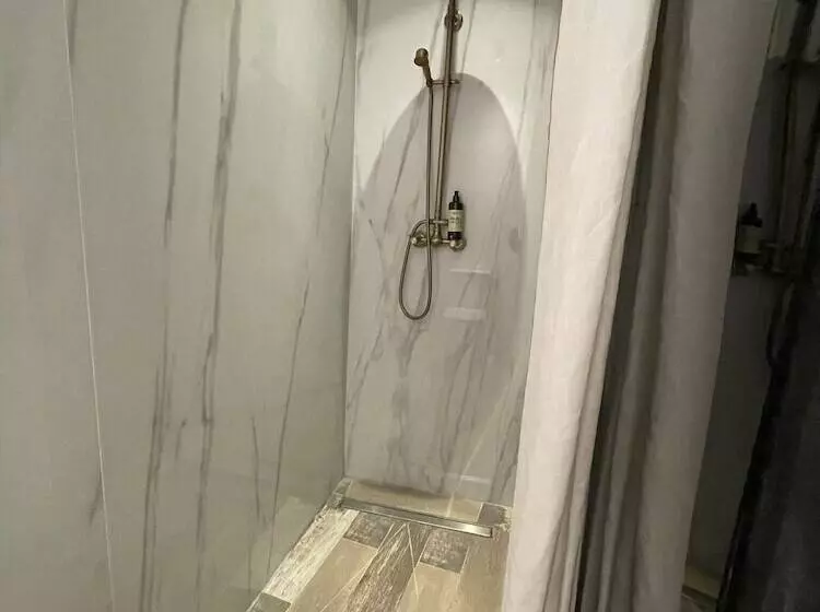 Abalú Design Boutique Hotel Gran Via