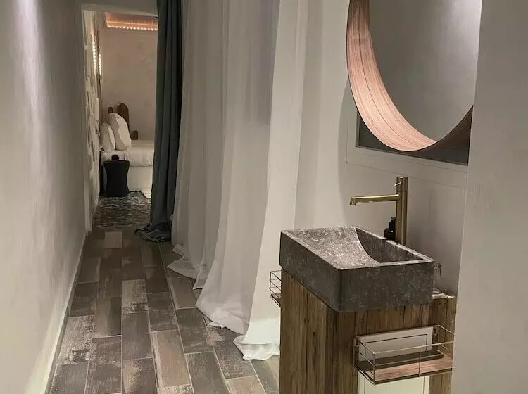 Abalú Design Boutique Hotel Gran Via