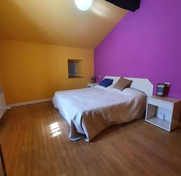 ホテル Herriko Ostatua