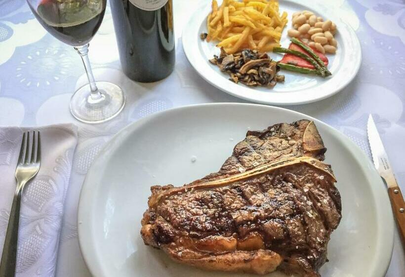 Hôtel Hostal L Avet Blau