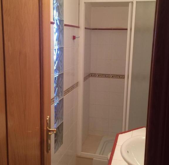 בית מלון כפרי Hostal Mónica