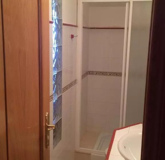 ホテル Hostal Mónica