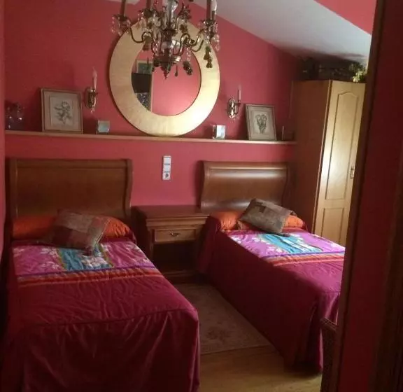 ホテル Hostal Mónica