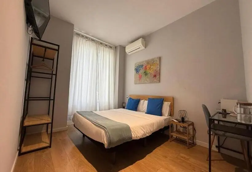 هتل Marina Rooms