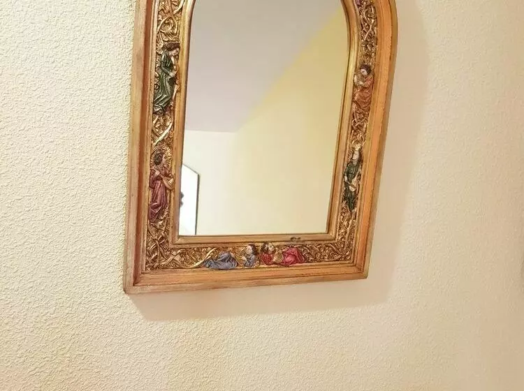 هتل Hostal Puerta Bonita Vista Alegre