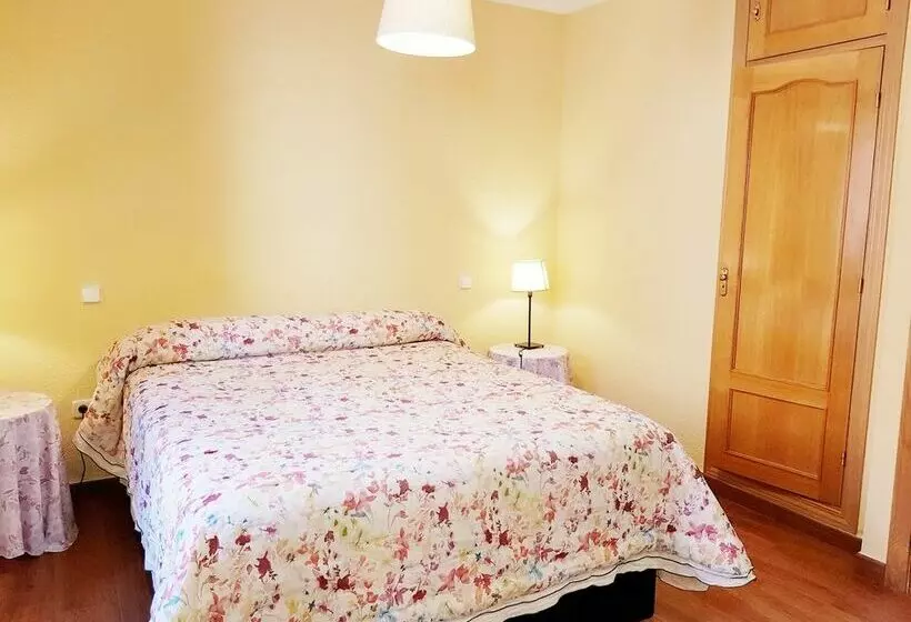 هتل Hostal Puerta Bonita Vista Alegre