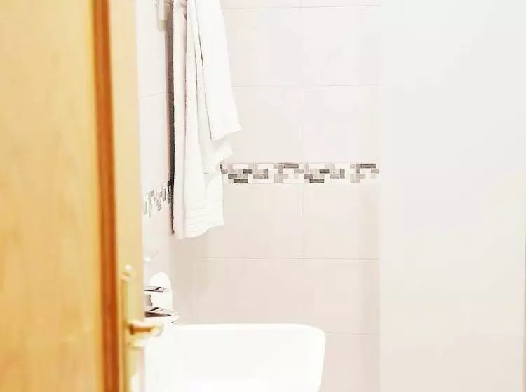 هتل Hostal Puerta Bonita Vista Alegre