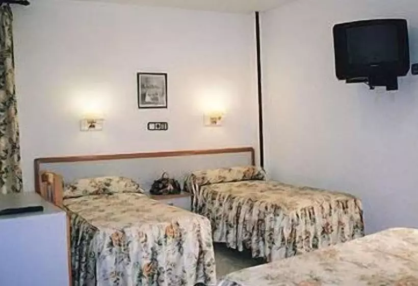 فندق فئة نجمة واحدة Lizana 2