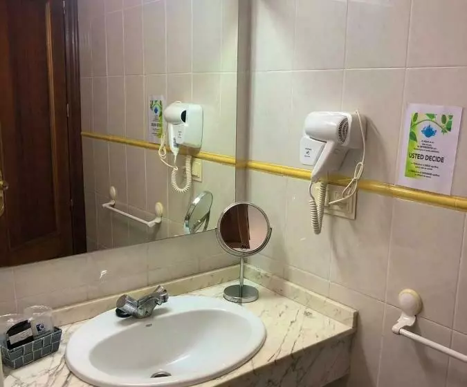 Отель Al ándalus Peal, En Cazorla Comarca