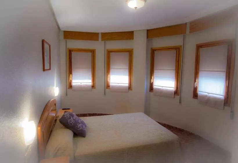 酒店 L'oncle Pere Habitacions