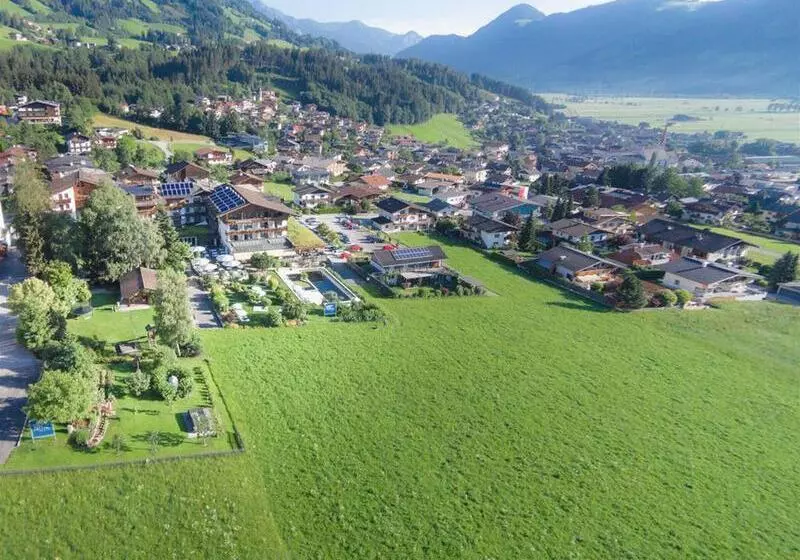 Gardenhotel Crystal   4 Sterne Superior