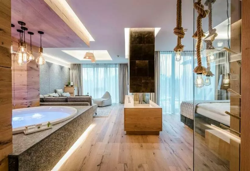 Genussdorf Gmachl Hotel & Spa