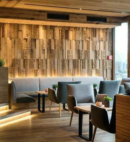 Genussdorf Gmachl Hotel & Spa