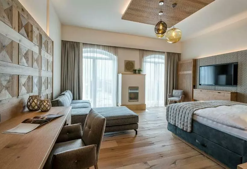 Genussdorf Gmachl Hotel & Spa