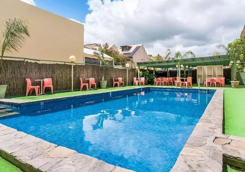 فندق Comfort Inn Regal Park