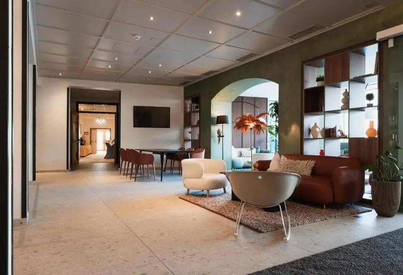 هتل Holiday Inn Innsbruck by IHG