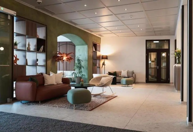 هتل Holiday Inn Innsbruck by IHG