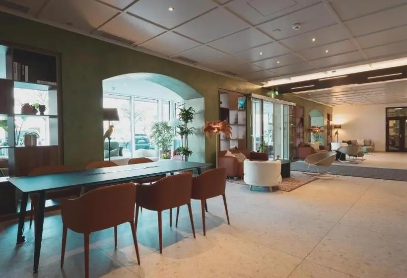 هتل Holiday Inn Innsbruck by IHG