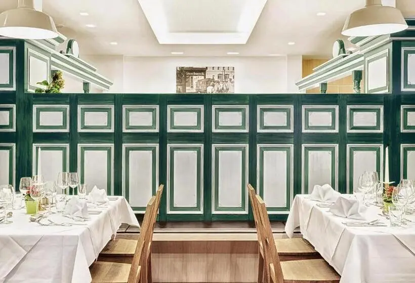 هتل Holiday Inn Innsbruck by IHG