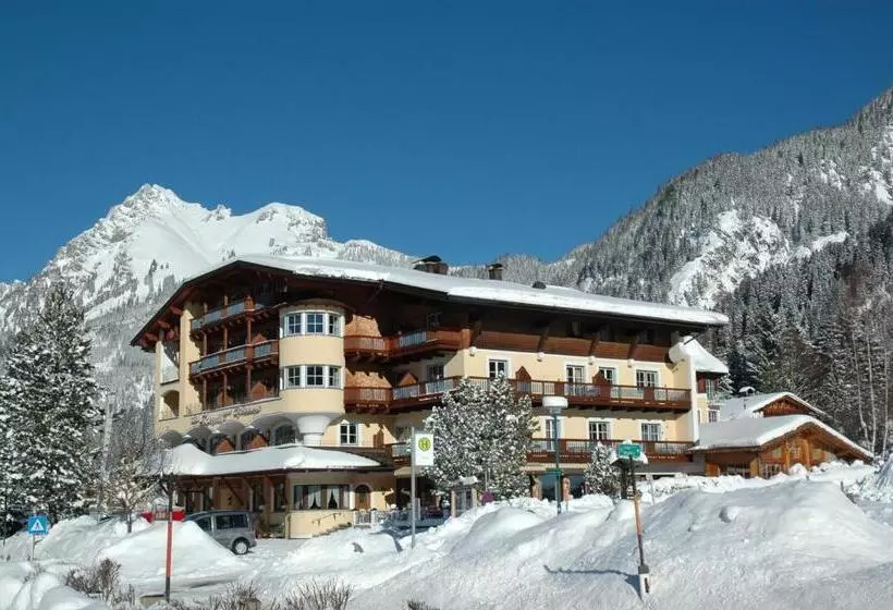 Отель Lumberger Hof