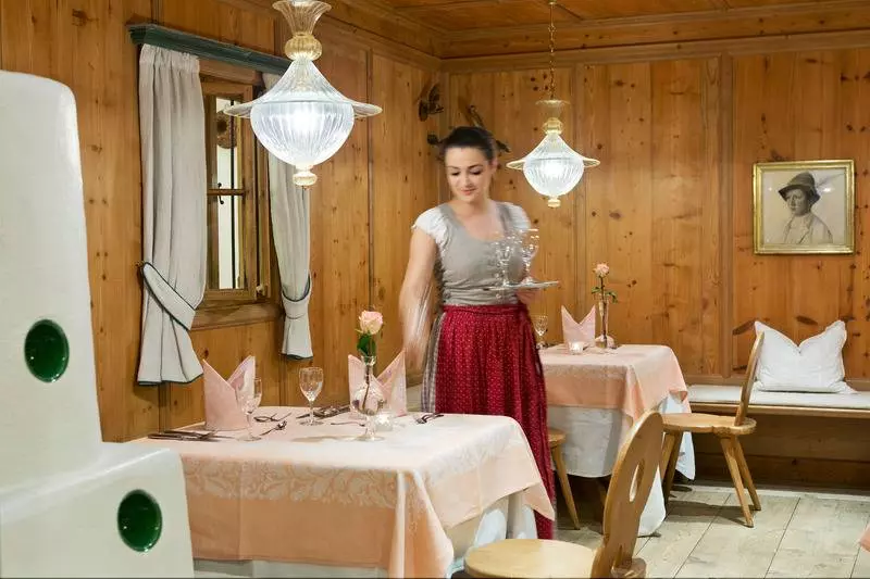 Отель Neuhaus Zillertal Resort