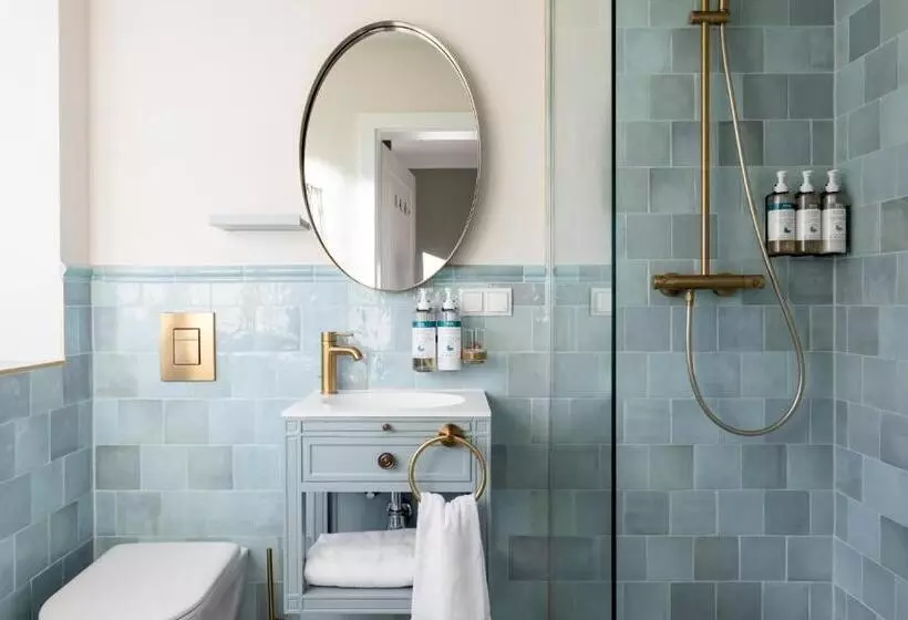 هتل Numa L Mozart