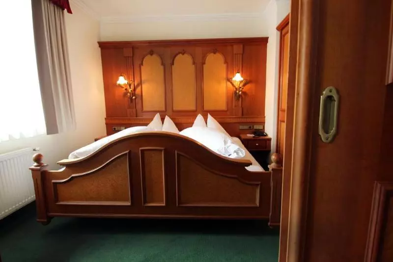 Отель Waidringer Hof 4 Sterne Superior