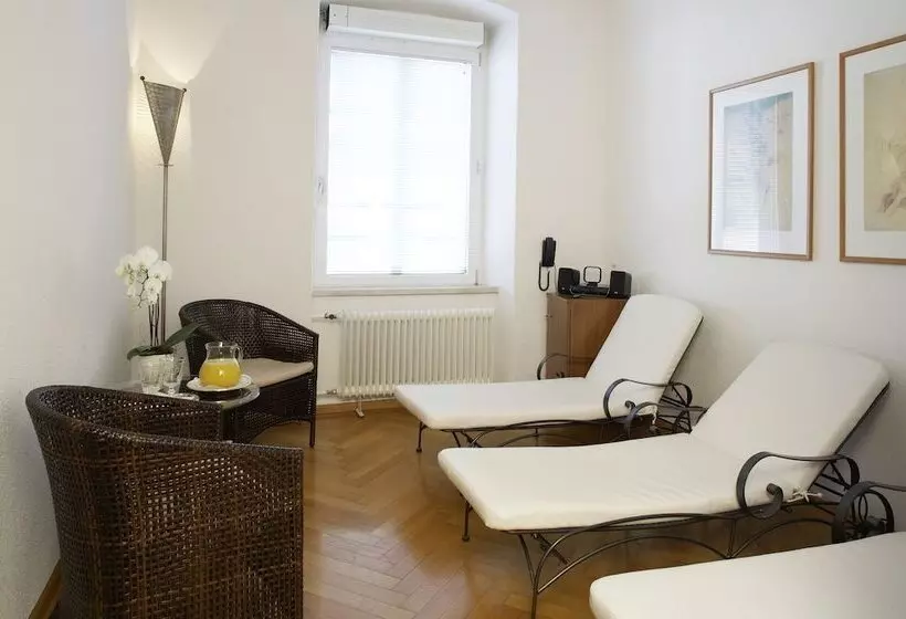 فندق Weißes Kreuz