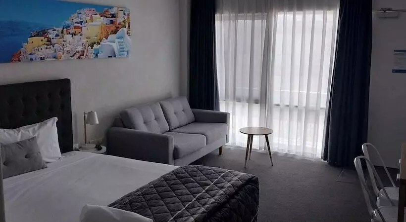 Motel Commodore Motor Inn