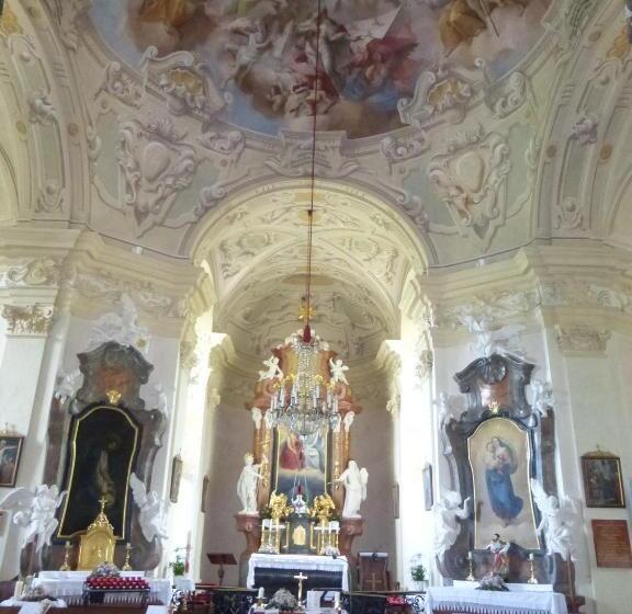 Schlosshotel Rosenau Superior