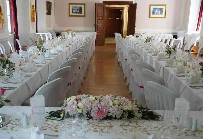 Schlosshotel Rosenau Superior