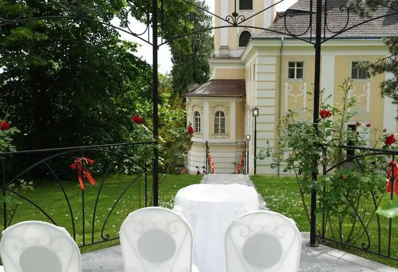 Schlosshotel Rosenau Superior
