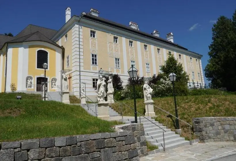 Schlosshotel Rosenau Superior
