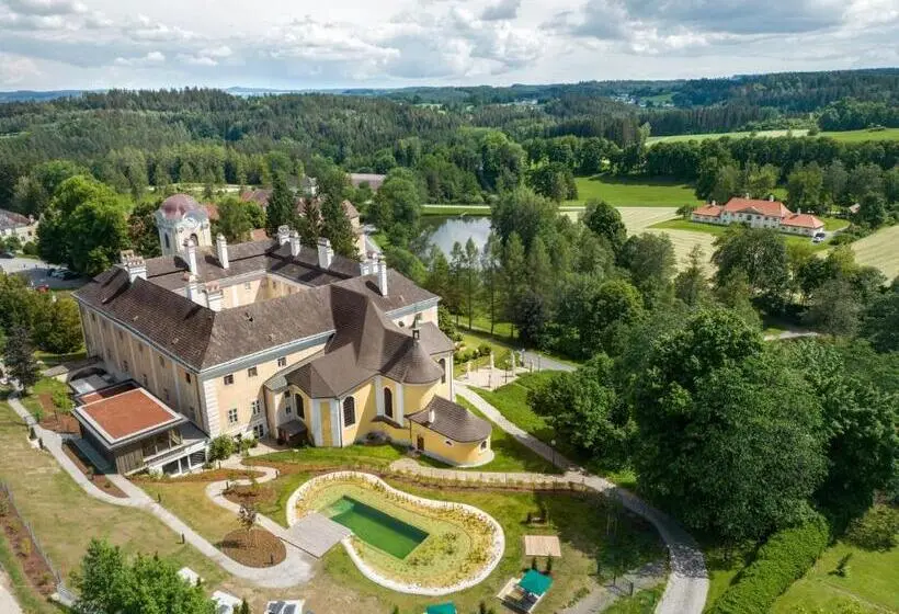Schlosshotel Rosenau Superior